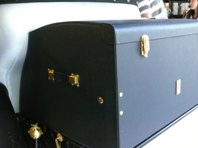 Rear Boot